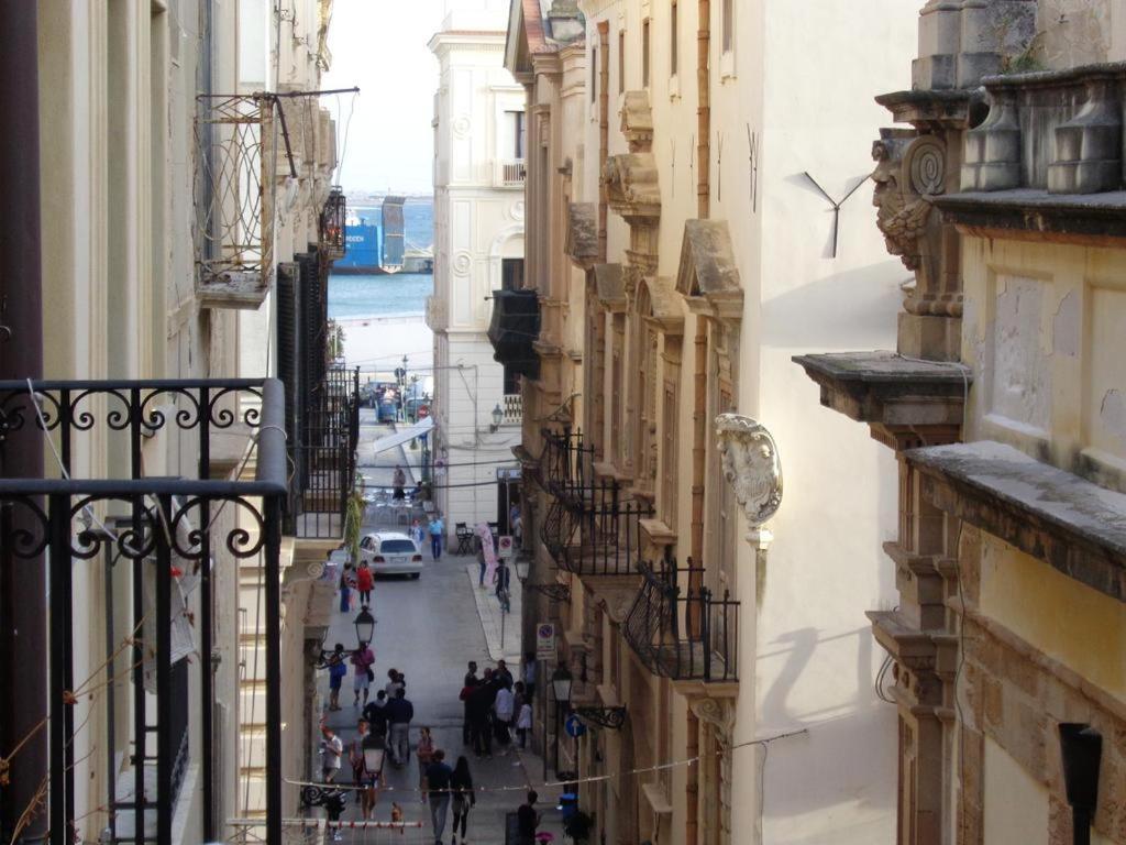 Angelo Apartments&Rooms Trapani Buitenkant foto